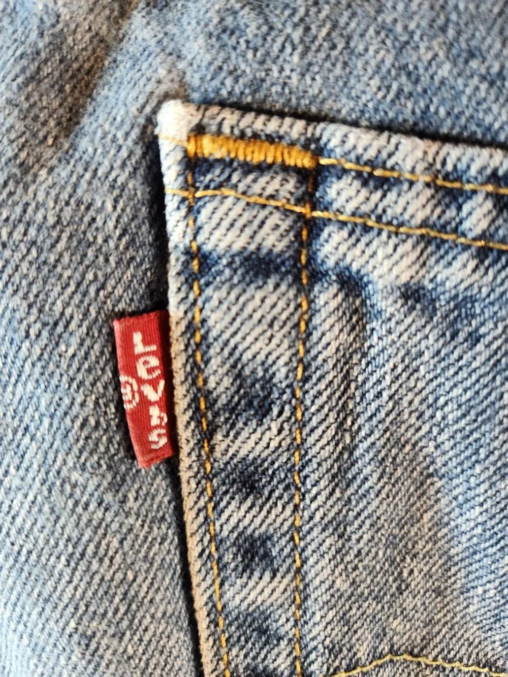 Levis 505 Regular Fit Jeans, Size 36 x 32 - Blue